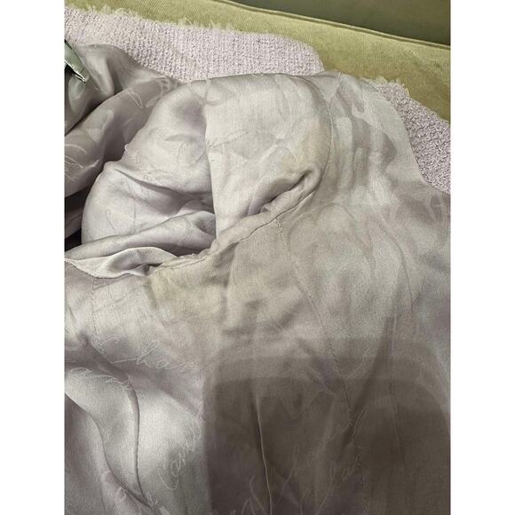 Chanel Paris Versailles Lavender Tweed Jacket - Size 38 FR - Picture 10 of 13